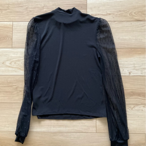 Halogen Mock Neck Mesh Sleeve Top, Size M - Picture 4 of 4